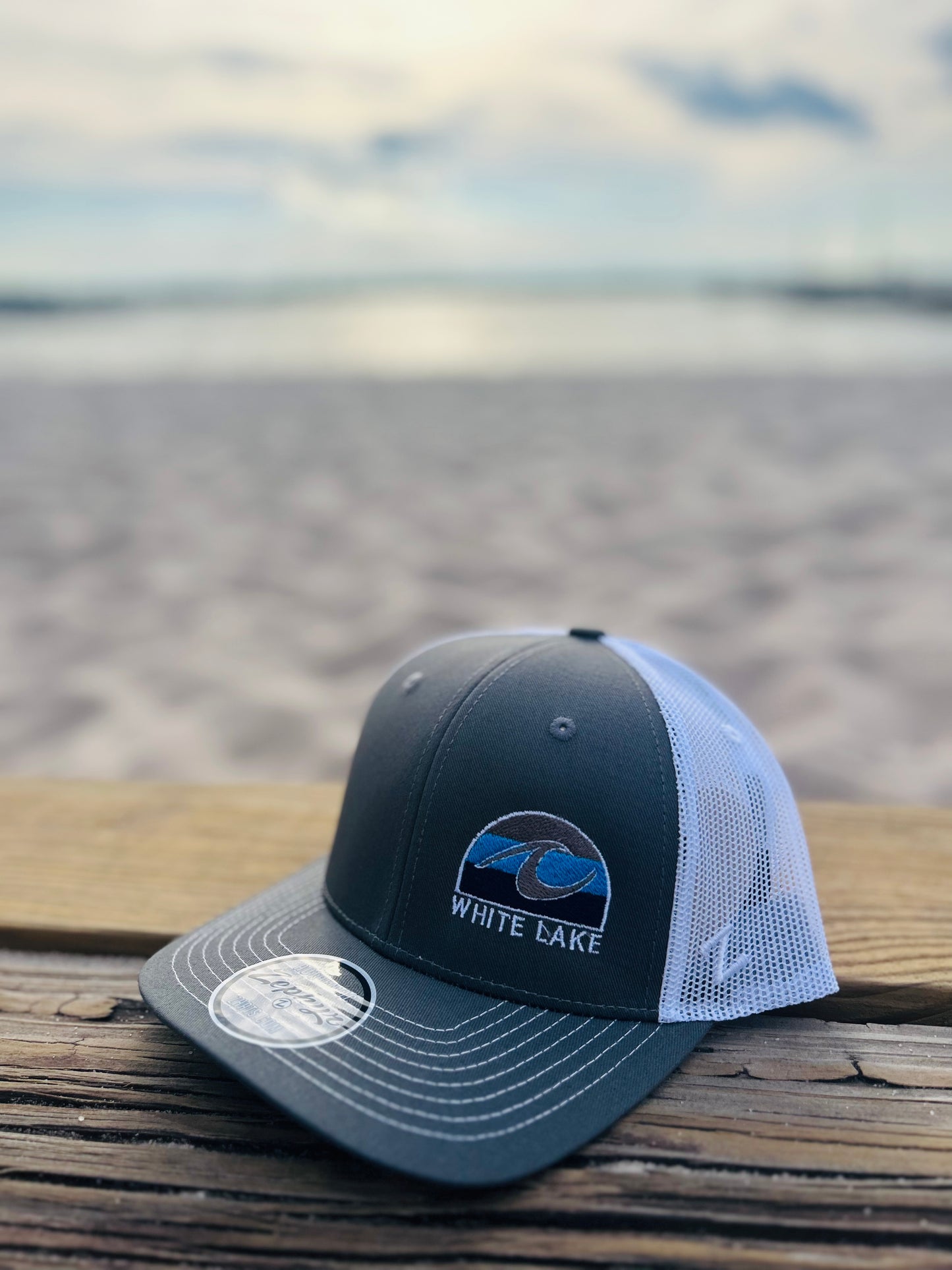 White Lake Hat - Wave Gray/white