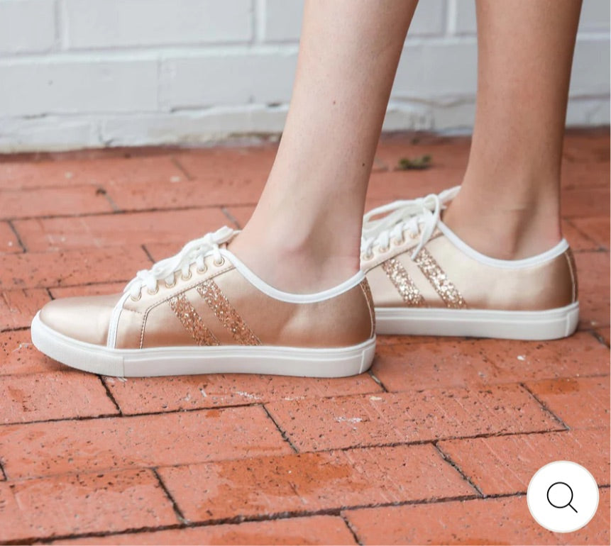 The Whit Sneaker - Gold