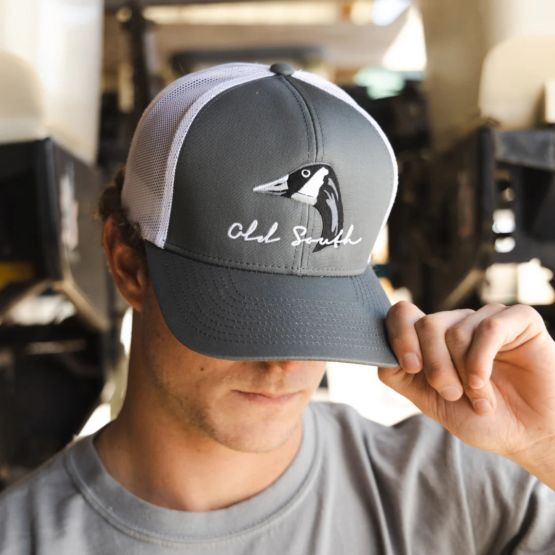 Old South Goose Head - Trucker Hat