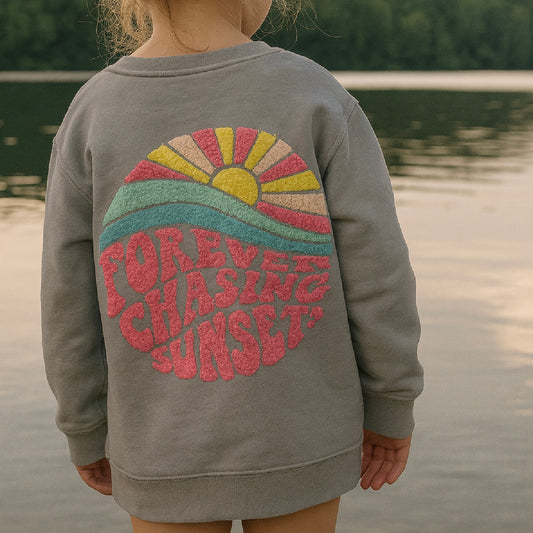 White Lake Crewneck Youth Chasing Sunsets gray