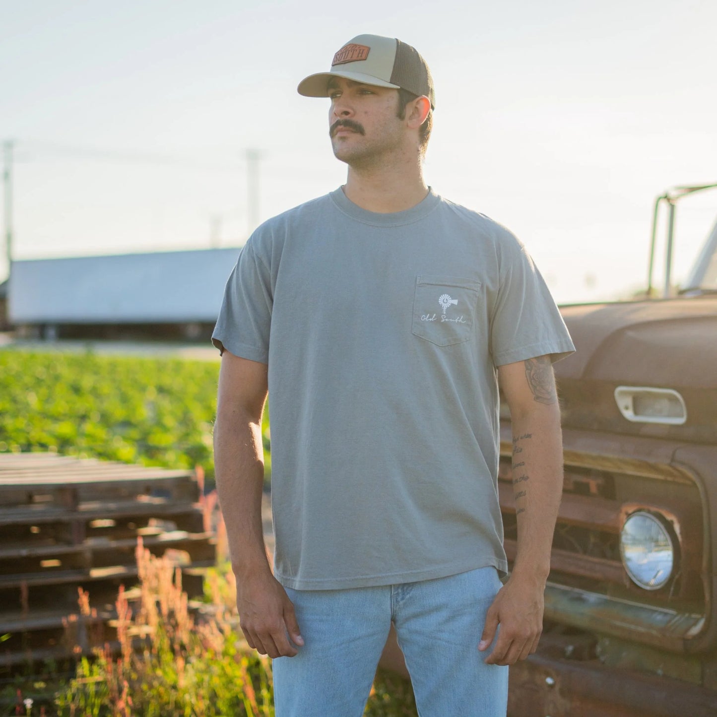 Old South Beached Boat Short Sleeve Tee - Grey